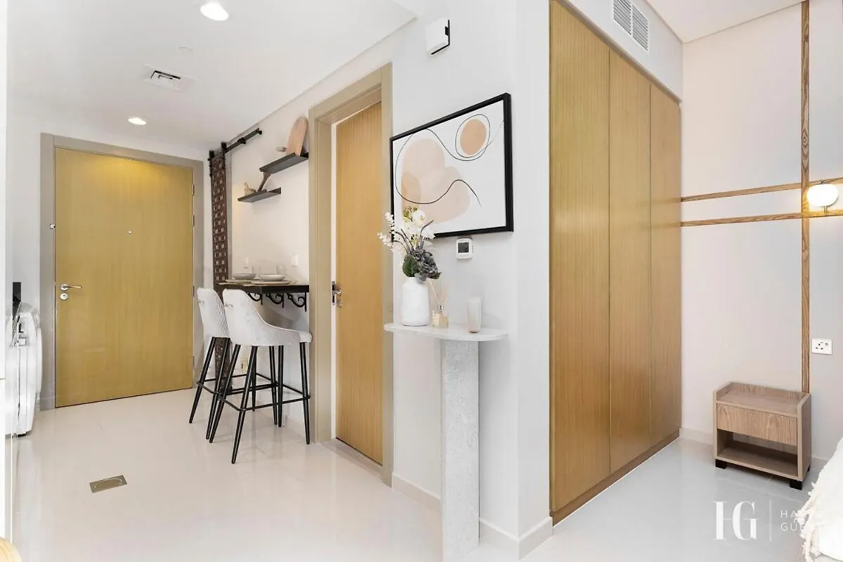 Apartment Sky-High Aykon City Studio Dubai United Arab Emirates